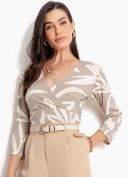 Blusa Floral Bege em Malha de Viscose