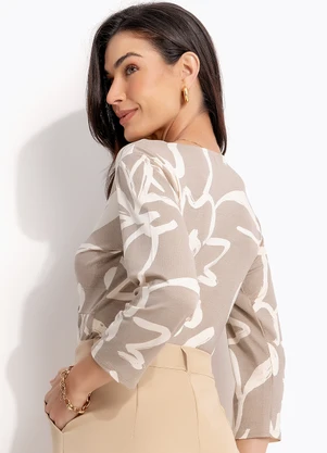 Quintess - Blusa Floral Bege em Malha de Viscose - QUINTESS