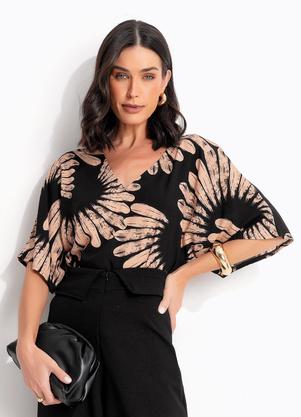 Blusa Floral Preta em Viscose Plana