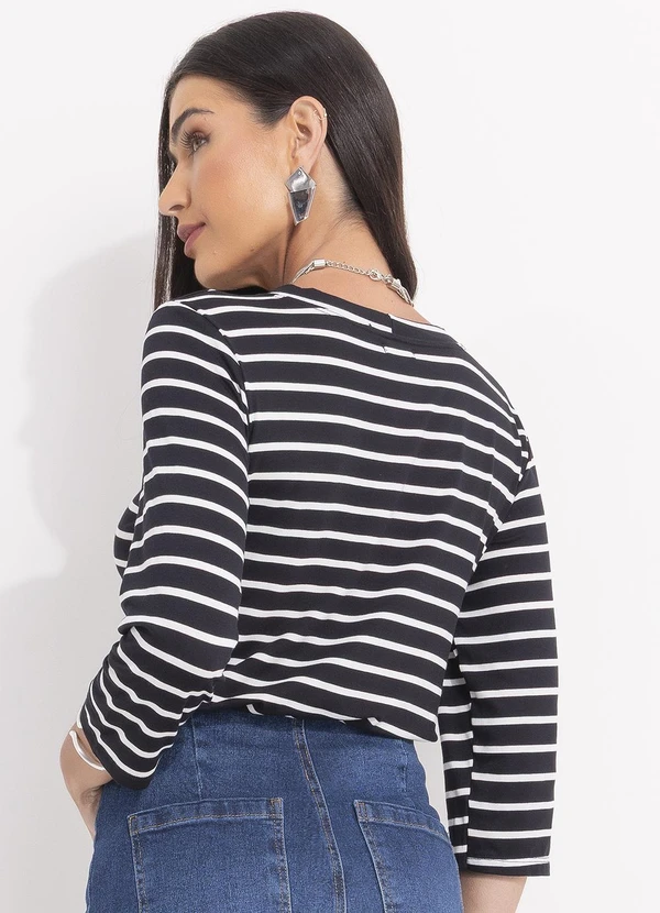 Quintess - Blusa Listrado Preto em Malha de Viscose 2