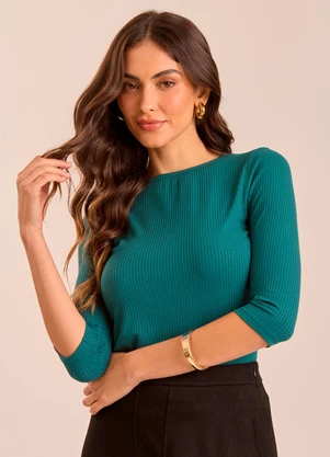Doce Trama - Blusa Mangas 3/4 Soft Garden em Viscose Verde - DOCE TRAMA