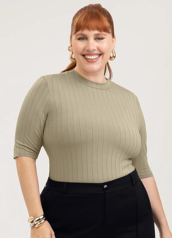 Cativa - Blusa Plus Size em Canelado Marrom Claro