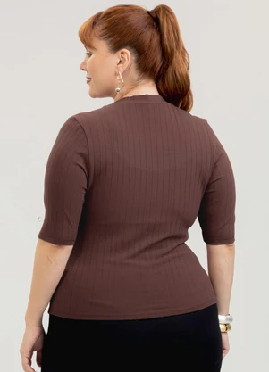 Cativa - Blusa Plus Size em Canelado Marrom Escuro - CATIVA