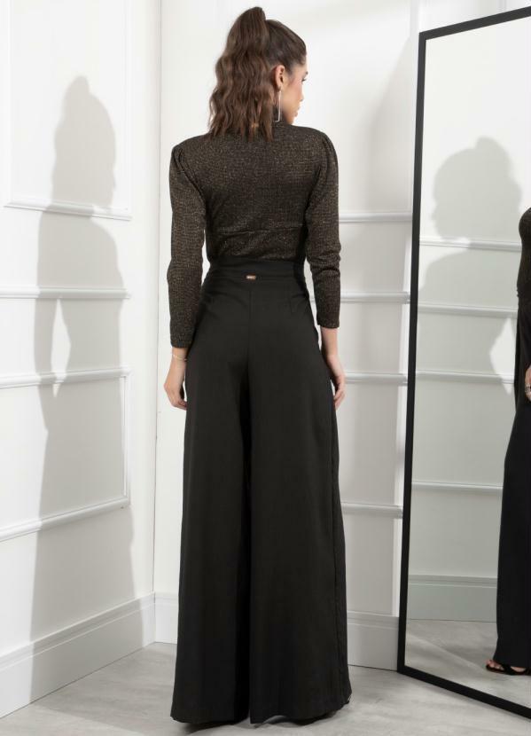 Quintess - Blusa Preta com Brilho 3