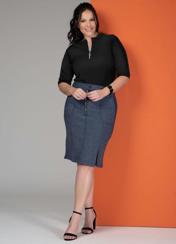 Quintess - Blusa Preta com Detalhe de Zíper Frontal 7