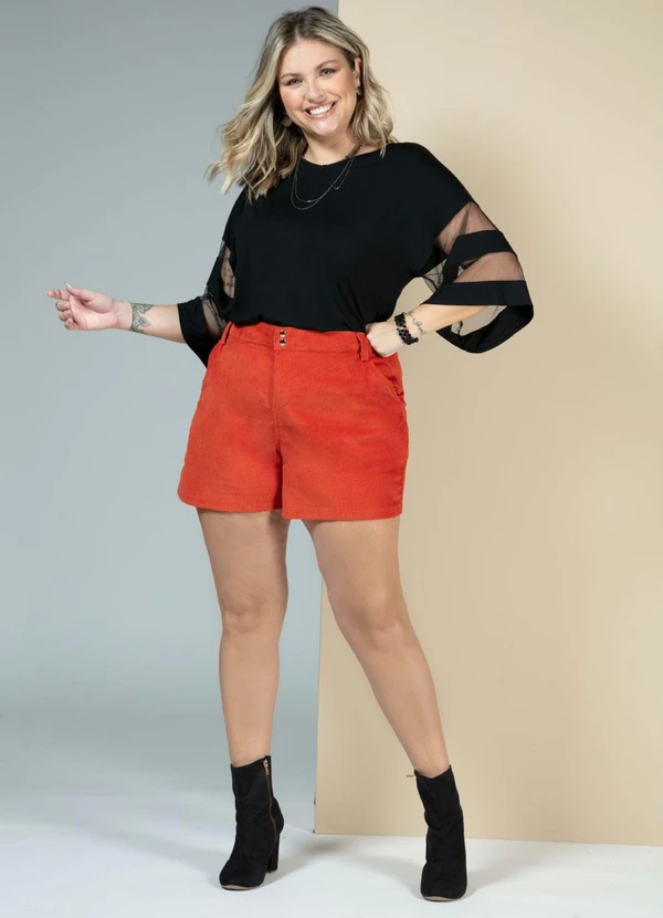 Quintess - Blusa Preta com Detalhes em Tule nas Mangas 3