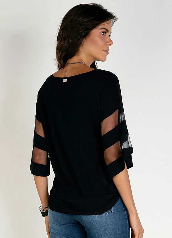 Quintess - Blusa Preta com Detalhes em Tule nas Mangas 9