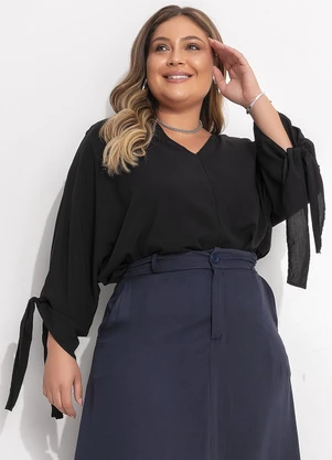 Quintess - Blusa Preta em Viscose Plana - QUINTESS