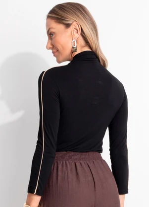 Quintess - Blusa Preto em Malha de Viscose - QUINTESS