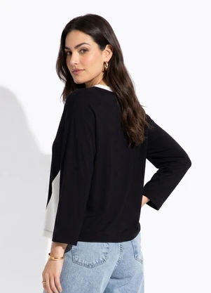 Quintess - Blusa Preto em Molecotton - QUINTESS