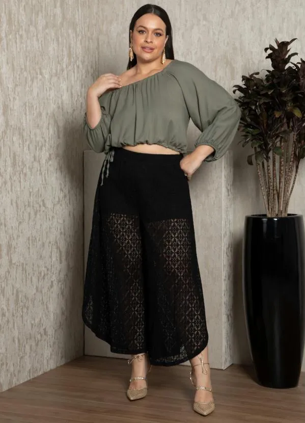 Quintess - Blusa Verde Oliva com Decote e Barra Ajustável 11