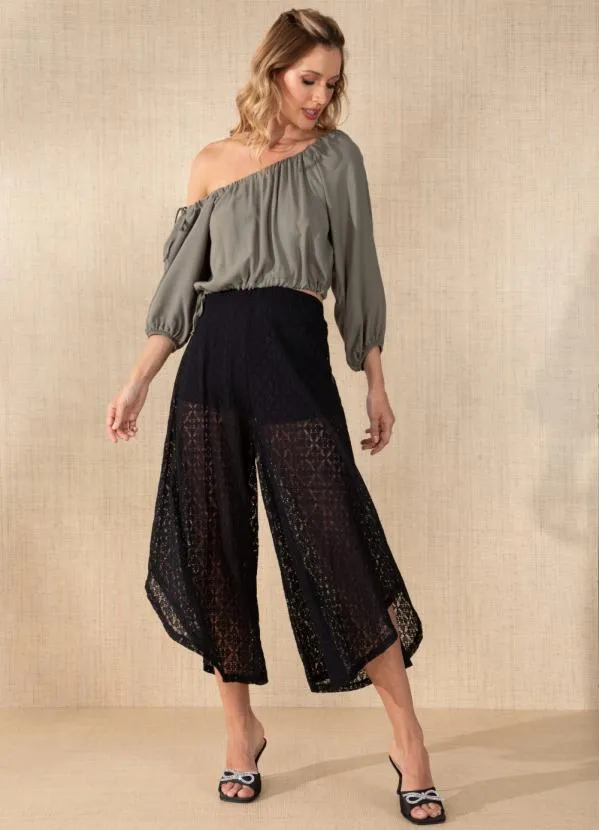 Quintess - Blusa Verde Oliva com Decote e Barra Ajustável 6