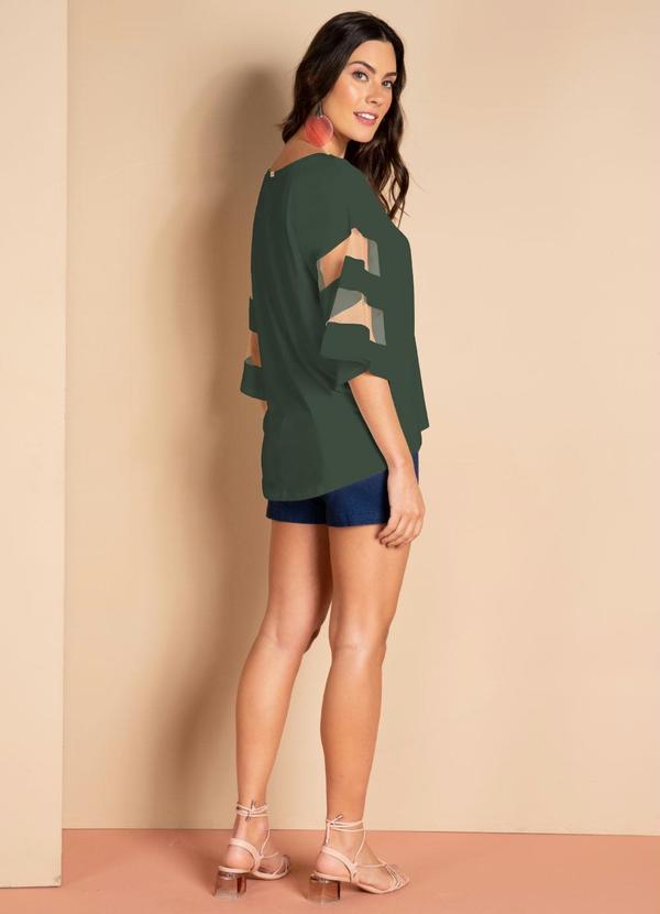 Quintess - Blusa Verde Oliva Detalhes em Tule nas Mangas 7