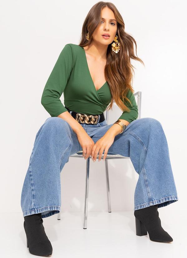 Quintess - Blusa Verde Oliva em Malha de Viscose 5