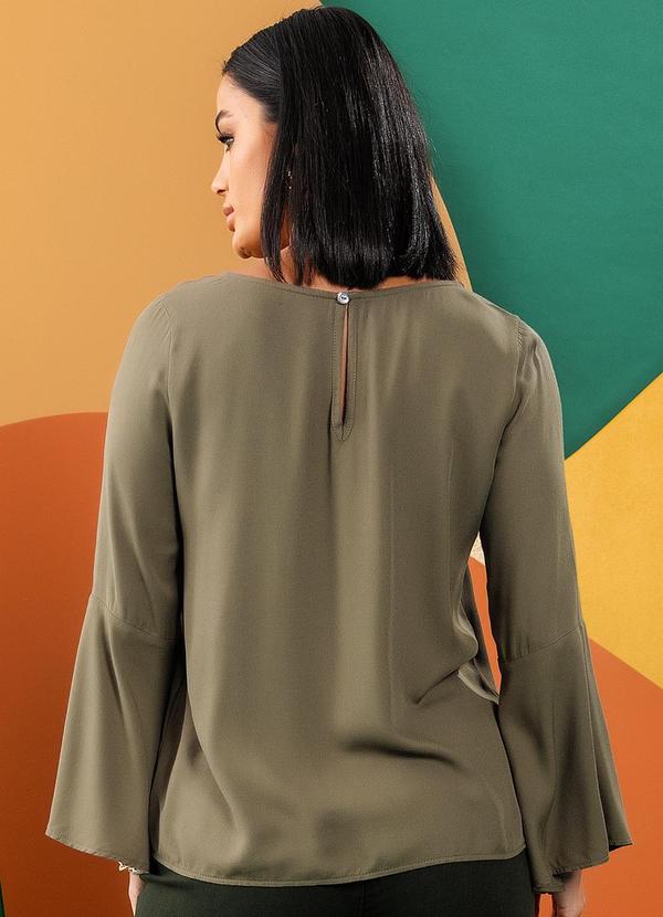 Quintess - Blusa Verde Oliva em Viscose Plana Sarjada 3