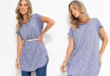 Blusa Alongada Azul com Barra Arrendondada