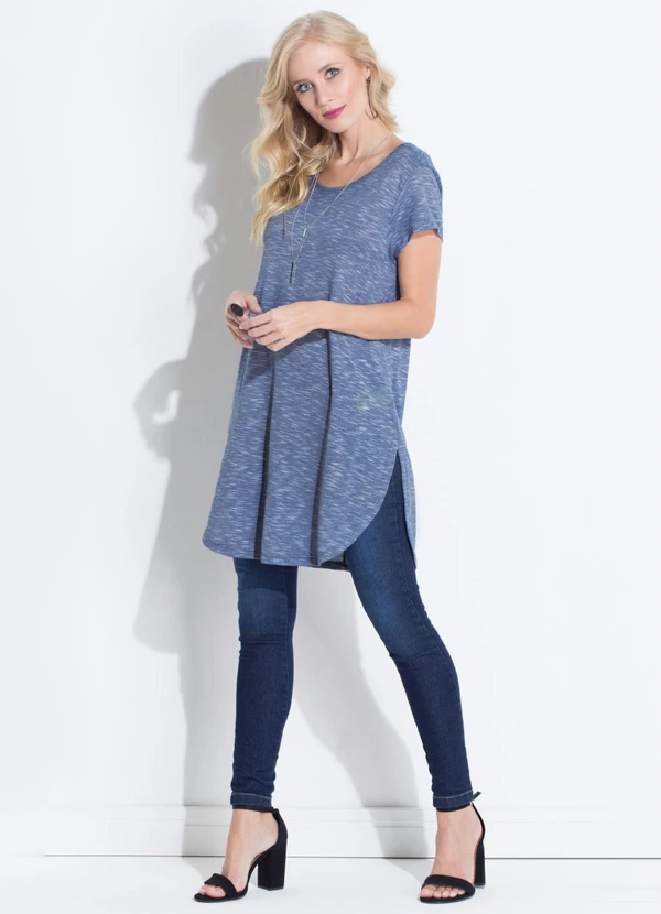 Quintess - Blusa Alongada Azul com Barra Arrendondada 6