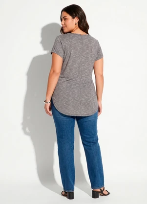 Quintess - Blusa Alongada Cinza com Decote V - QUINTESS