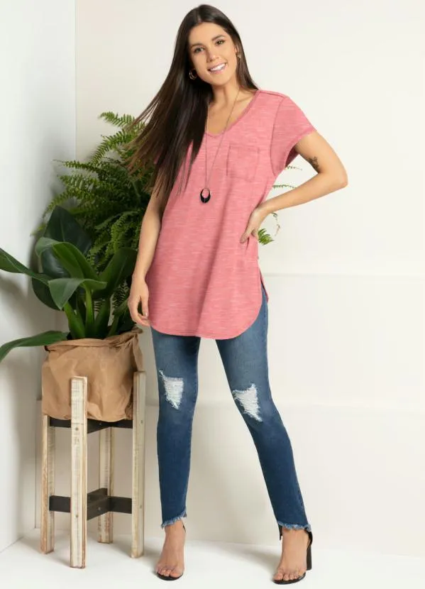 Quintess - Blusa Alongada Coral com Decote V 7