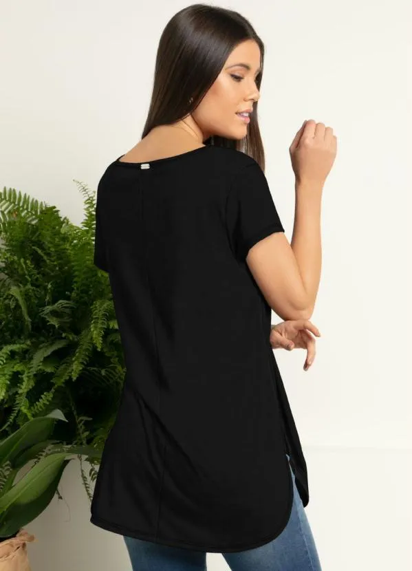 Quintess - Blusa Alongada Preta com Decote V 2