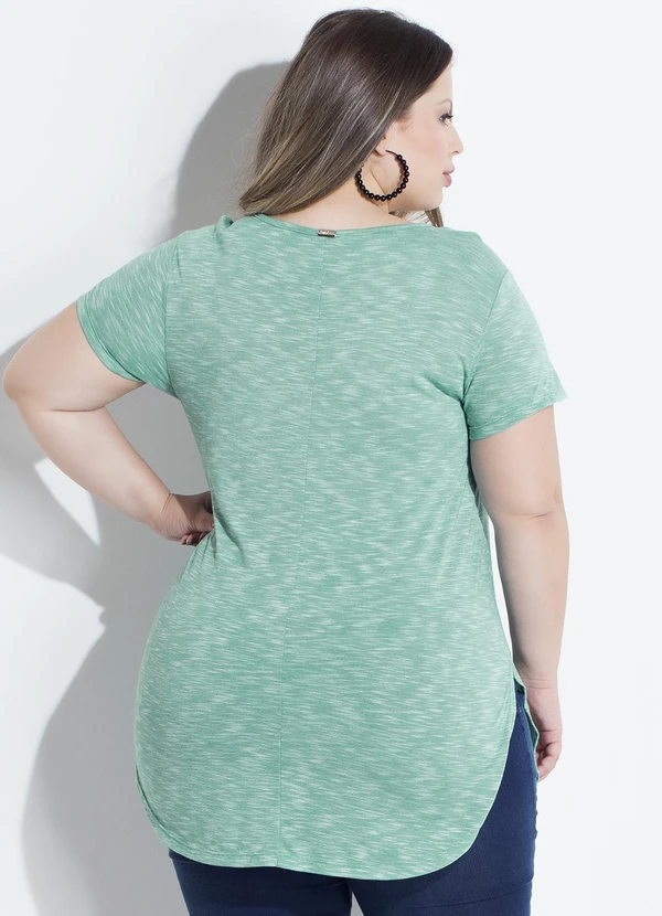 Quintess - Blusa Alongada Verde com Barra Arrendondada 5