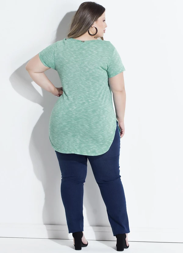 Quintess - Blusa Alongada Verde com Barra Arrendondada 7