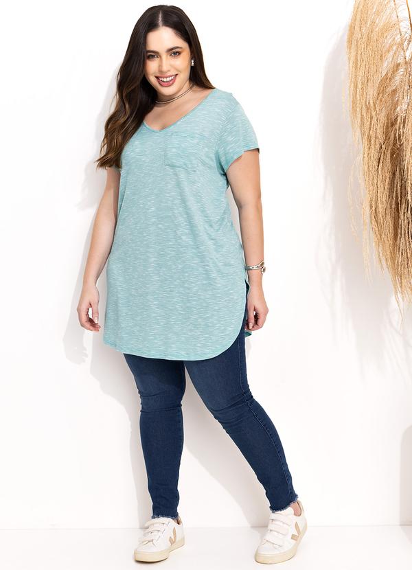 Quintess - Blusa Alongada Verde com Decote V 7