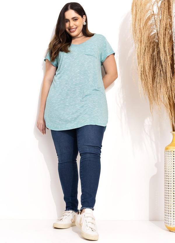 Quintess - Blusa Alongada Verde com Decote V 8