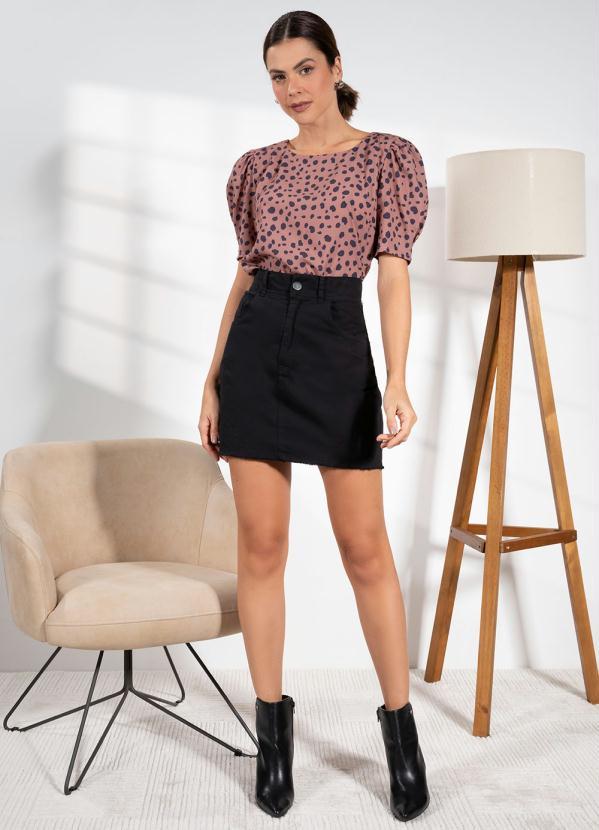 Quintess - Blusa Animal Print em Crepe Plano 3