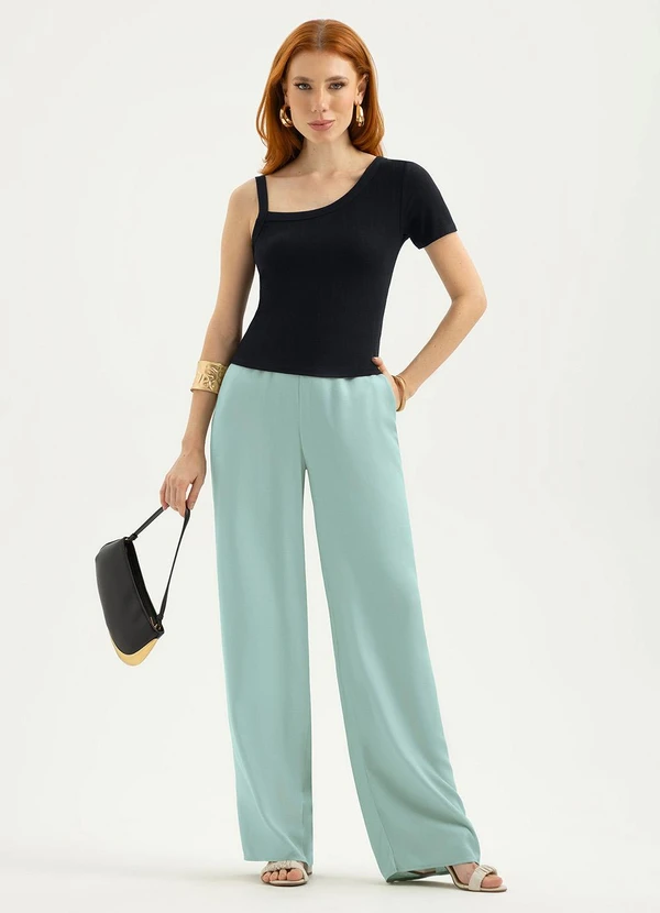 Cativa - Blusa Assimétrica Canelada Preto 3