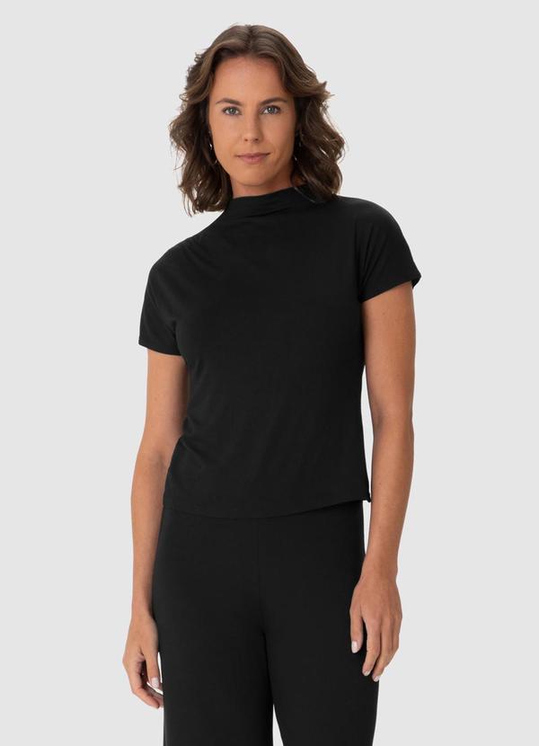 Malwee - Blusa Assimétrica em Malha Viscose Preto