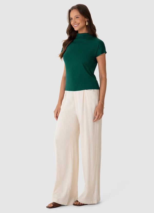 Malwee - Blusa Assimétrica em Malha Viscose Verde 4