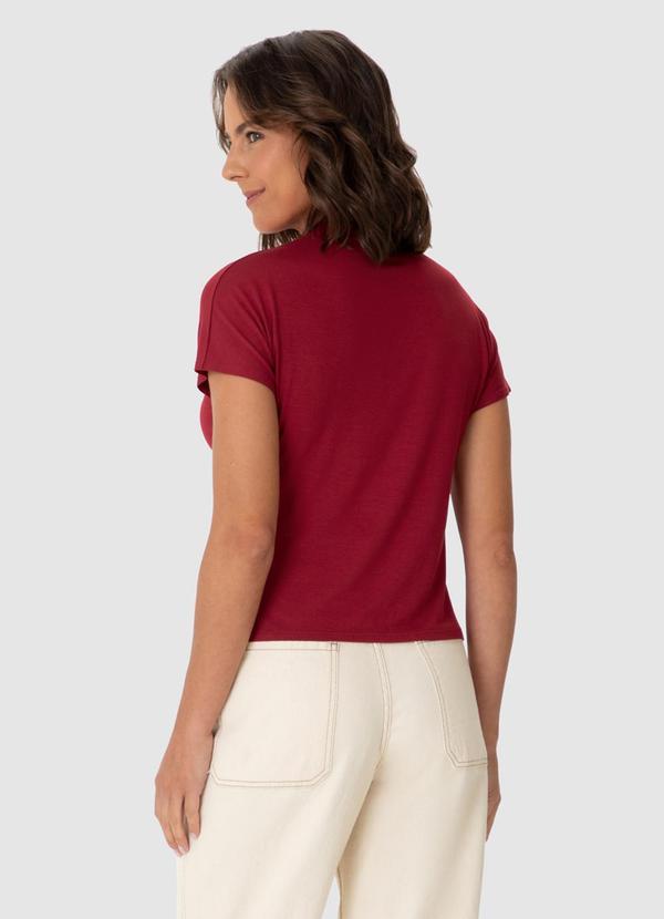 Malwee - Blusa Assimétrica em Malha Viscose Vermelho 2