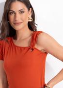 Blusa Assim�trica Terracota em Malha Suede com Detalhe de Tor��o