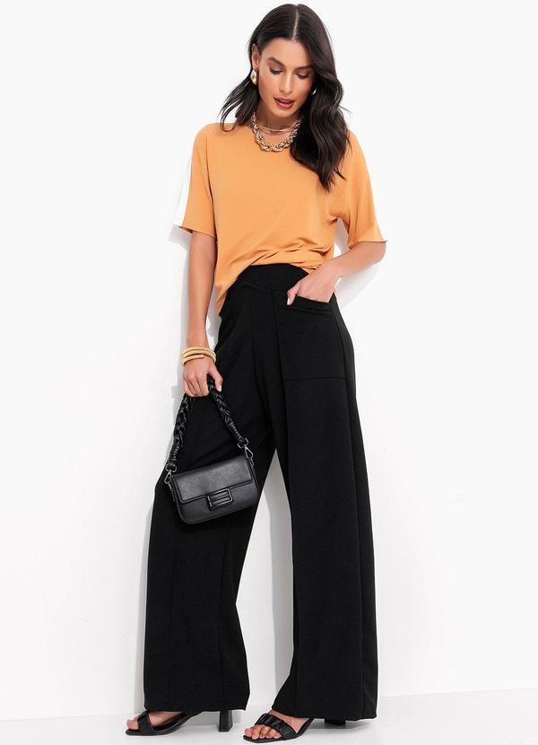 Quintess - Blusa Avelã em Malha de Viscose com Elastano 1