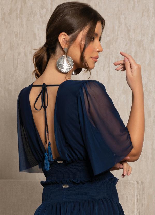 Quintess - Blusa Azul com Mangas Amplas 5