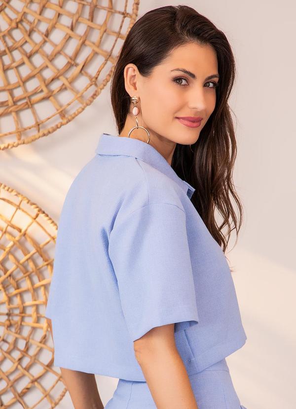 Quintess - Blusa Azul em Tecido Texturizado 2