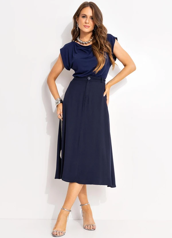 Quintess - Blusa Azul Marinho Decote Degagê em Malha de Viscose Confortável 6