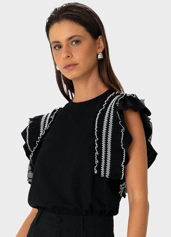 Enfim - Blusa Babados com Fenda Preto