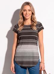 Blusa B�sica com Barra Arredondada Preta