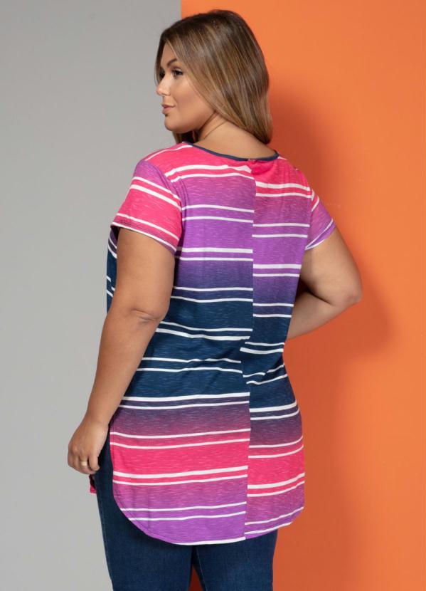 Quintess - Blusa Básica com Barra Arredondada Roxa 7