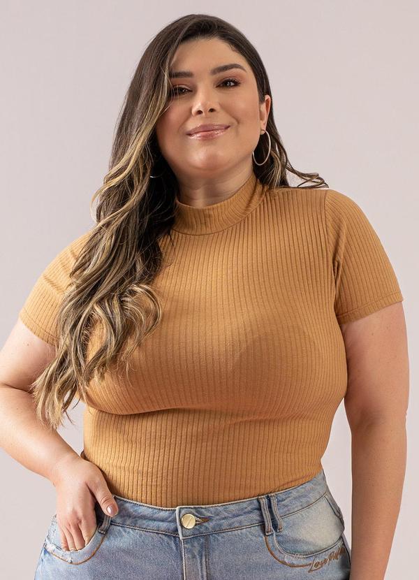 Just Basic - Blusa Básica de Manga Curta Marrom 1