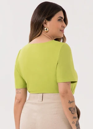 Lunender Mais Mulher - Blusa Básica de Mangas Curtas Plus Size Verde - LUNENDER MAIS MULHER