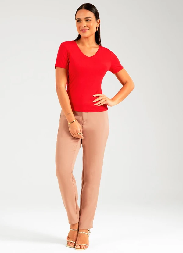 Cativa - Blusa Básica em Malha de Viscose Vermelho 2