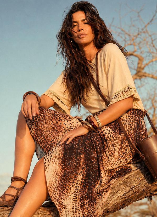 Blusa (Bege) em Malha de Viscose