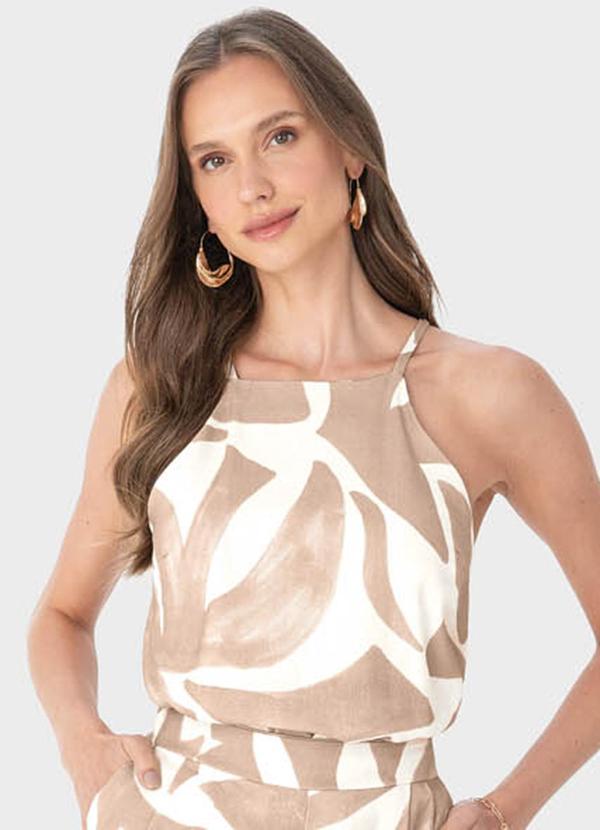 Malwee - Blusa Bege Evasê Tropical em Viscolinho