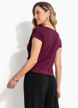 Quintess - Blusa Bordô em Malha de Viscose - QUINTESS