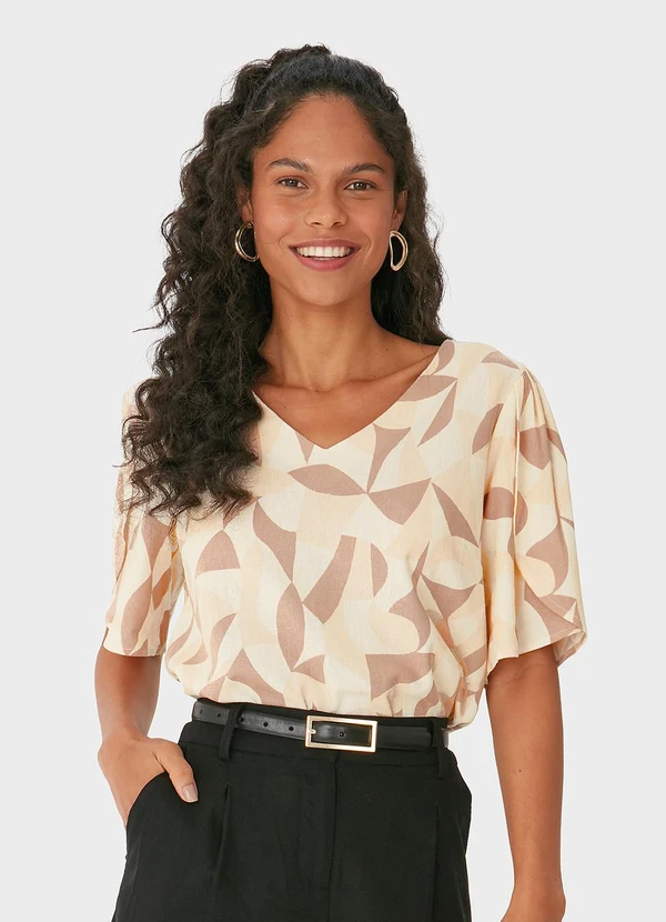 Malwee - Blusa Box Geométrica em Viscolinho Off White