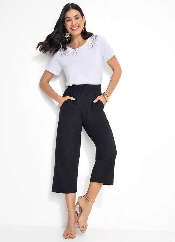 Quintess - Blusa Branca com Bordados em Ramos 15