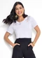 Quintess - Blusa Branca com Bordados em Ramos - variação: Branca
